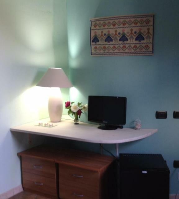 Le Quattro Mura Bed and Breakfast Pula Εξωτερικό φωτογραφία